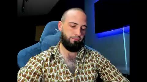 Andrew online show from 22, 7, 2026
