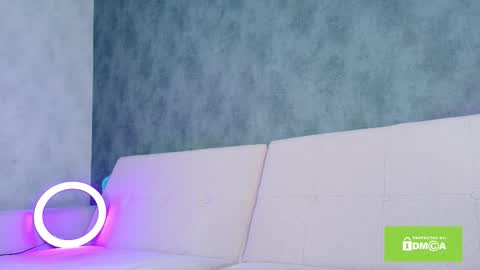 Snapshot of freeheart_ chatting on 10, 9, 2025 Emilia online show from 10, 9, 2025