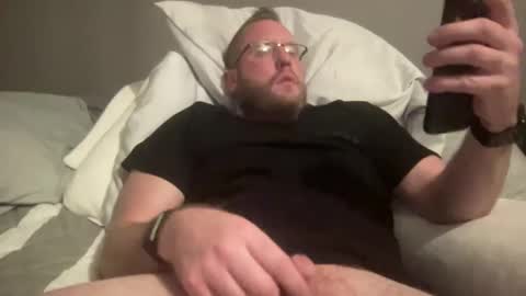 Snapshot of freestyleneary1989 chatting on 5, 3, 2025 Uncutforyou online show from 5, 3, 2025