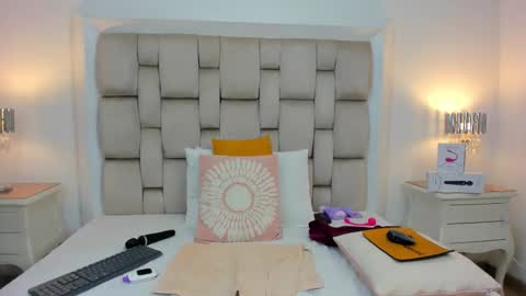 Frehia   online show from 28, 9, 2025