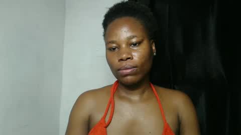 Snapshot of frekkymorelle chatting on 7, 2, 2025 frekkymorelle online show from 7, 2, 2025