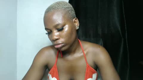 Snapshot of frekkymorelle chatting on 3, 3, 2025 frekkymorelle online show from 3, 3, 2025