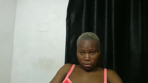 Snapshot of frekkymorelle chatting on 6, 3, 2025 frekkymorelle online show from 6, 3, 2025