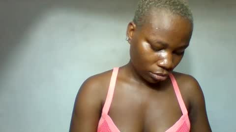 Snapshot of frekkymorelle chatting on 9, 3, 2025 frekkymorelle online show from 9, 3, 2025