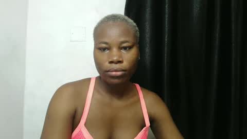 Snapshot of frekkymorelle chatting on 10, 3, 2025 frekkymorelle online show from 10, 3, 2025