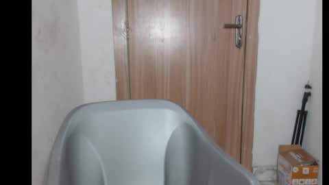 Snapshot of frekkymorelle chatting on 27, 9, 2025 frekkymorelle online show from 27, 9, 2025