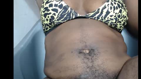 Snapshot of frekkymorelle chatting on 3, 10, 2025 frekkymorelle online show from 3, 10, 2025