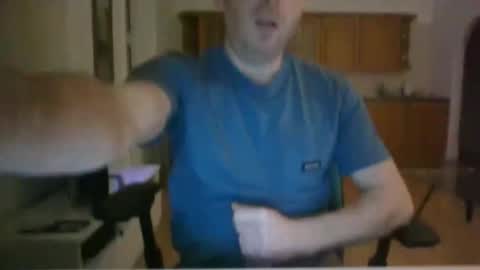 Snapshot of frenchbdmaninlondon chatting on 26, 12, 2024 Horny Paul online show from 26, 12, 2024