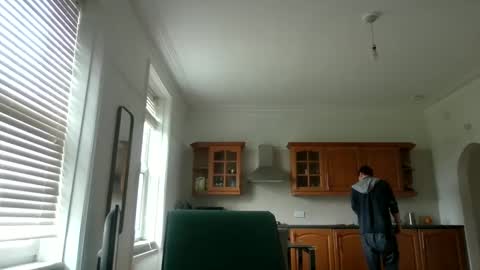 Snapshot of frenchbdmaninlondon chatting on 31, 12, 2024 Horny Paul online show from 31, 12, 2024