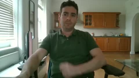 Snapshot of frenchbdmaninlondon chatting on 15, 1, 2025 Horny Paul online show from 15, 1, 2025