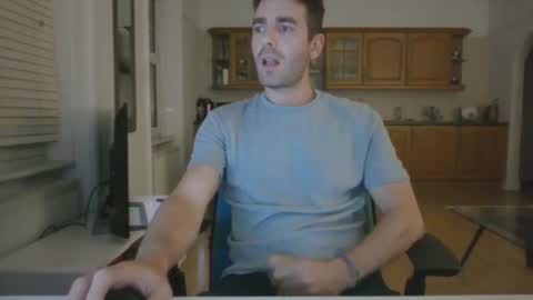 Snapshot of frenchbdmaninlondon chatting on 9, 9, 2025 Horny Paul online show from 9, 9, 2025