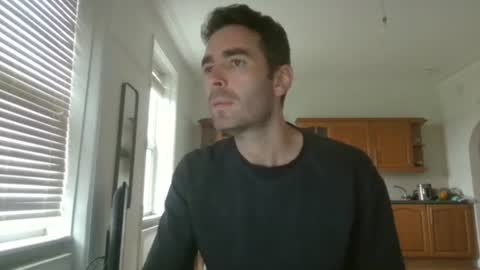Snapshot of frenchbdmaninlondon chatting on 17, 9, 2025 Horny Paul online show from 17, 9, 2025