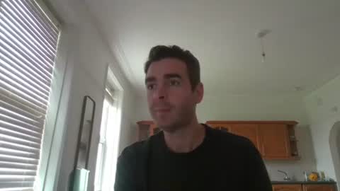 Snapshot of frenchbdmaninlondon chatting on 18, 9, 2025 Horny Paul online show from 18, 9, 2025