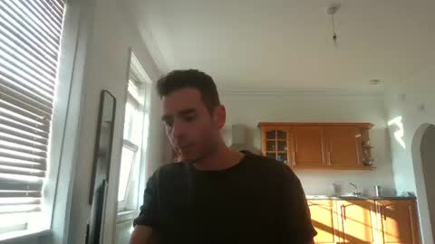Snapshot of frenchbdmaninlondon chatting on 12, 10, 2025 Horny Paul online show from 12, 10, 2025