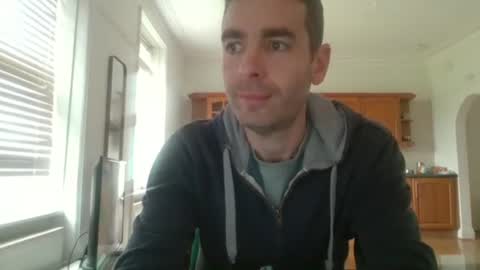 Snapshot of frenchbdmaninlondon chatting on 16, 10, 2025 Horny Paul online show from 16, 10, 2025