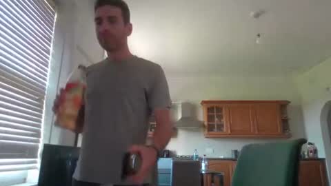 Snapshot of frenchbdmaninlondon chatting on 24, 10, 2025 Horny Paul online show from 24, 10, 2025