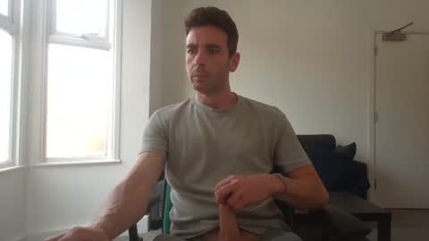 Snapshot of frenchbdmaninlondon chatting on 15, 7, 2026 Horny Paul online show from 15, 7, 2026