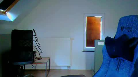 French fries online show from 8, 2, 2026