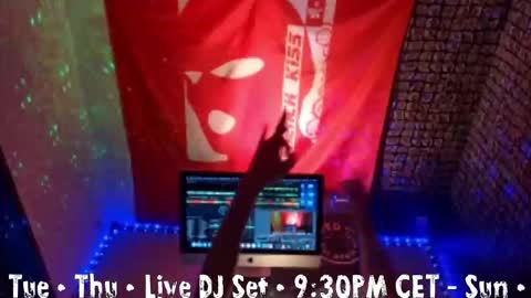 Snapshot of frenchkissdjfk chatting on 6, 11, 2025 frenchkissdjfk online show from 6, 11, 2025