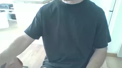 frenchlove8383 online show from 3, 2, 2026