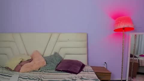 Snapshot of fresitalovee chatting on 17, 10, 2025 fresita online show from 17, 10, 2025