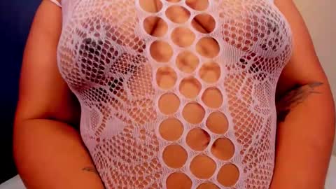 Snapshot of freya_cole_ chatting on 4, 10, 2025 Freya online show from 4, 10, 2025