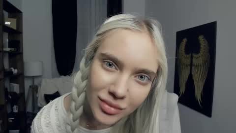 Snapshot of freya_ice_baby chatting on 2, 2, 2026 Freya online show from 2, 2, 2026