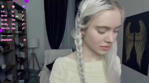 Snapshot of freya_ice_baby chatting on 9, 2, 2026 Freya online show from 9, 2, 2026