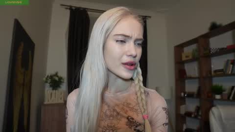 Freya online show from 12, 4, 2026