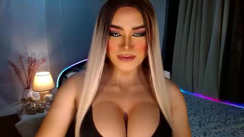 Miss Frea  online show from 4, 11, 2025