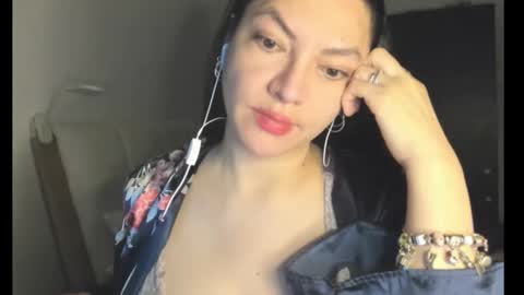 freya_shaik_ online show from 17, 3, 2026