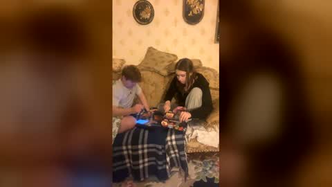 freyaspilberg online show from 3, 2, 2026