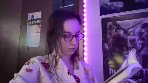 FreyaTheGemini online show from 19, 9, 2025