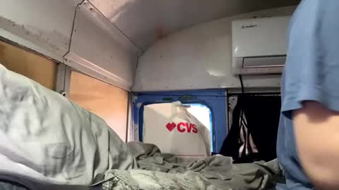 Snapshot of frffslslcmfd chatting on 11, 1, 2026 frffslslcmfd online show from 11, 1, 2026