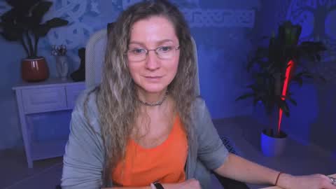 Snapshot of fridatander chatting on 19, 12, 2024 Frida Tander online show from 19, 12, 2024