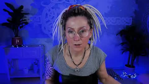 Frida Tander online show from 14, 4, 2026