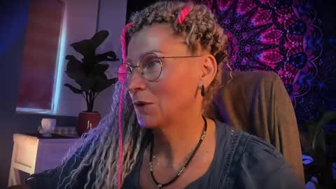 Snapshot of fridatander chatting on 30, 5, 2026 Frida Tander online show from 30, 5, 2026