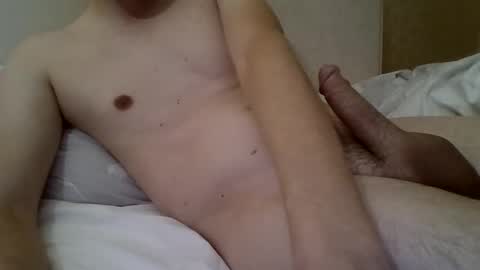 friendly_frank_18 online show from 22, 10, 2025