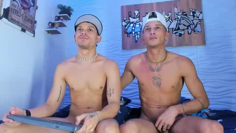 Adam y pitter online show from 6, 10, 2025