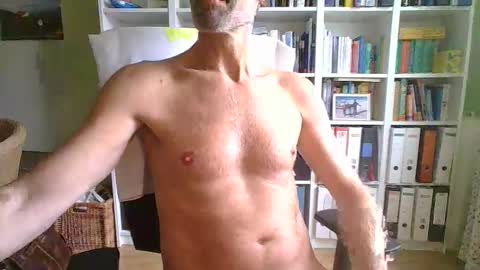 Snapshot of frisco69 chatting on 17, 3, 2026 frisco69 online show from 17, 3, 2026