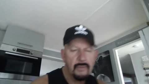 Snapshot of friskyneedsum chatting on 3, 2, 2026 bob online show from 3, 2, 2026