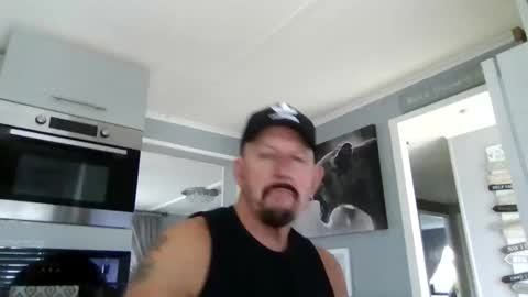 Snapshot of friskyneedsum chatting on 10, 2, 2026 bob online show from 10, 2, 2026