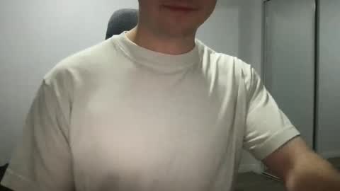 Snapshot of fromthebottomlick chatting on 22, 1, 2025 fromthebottom online show from 22, 1, 2025