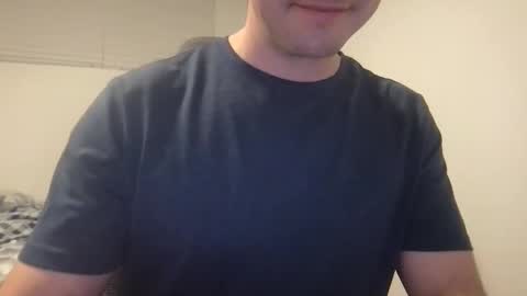 Snapshot of fromthebottomlick chatting on 8, 1, 2026 fromthebottom online show from 8, 1, 2026