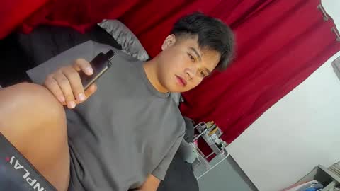 Snapshot of frostbite_69 chatting on 9, 9, 2025 GABBY online show from 9, 9, 2025