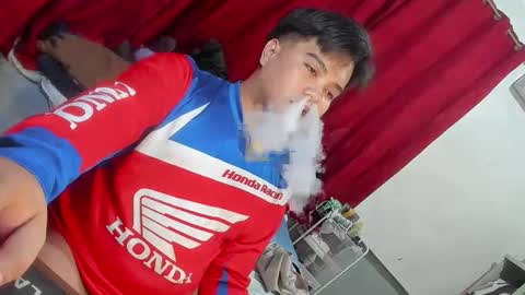 Snapshot of frostbite_69 chatting on 4, 11, 2025 GABBY online show from 4, 11, 2025