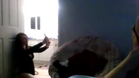 Snapshot of ftfmob4life chatting on 22, 12, 2025 Wolfie online show from 22, 12, 2025