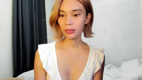 fuckingsexy143 online show from 4, 7, 2026