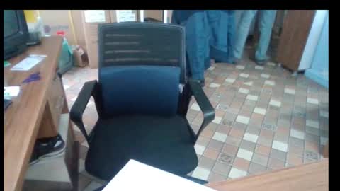 Bruchus online show from 10, 2, 2026