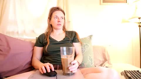 Snapshot of fuckmypussyplz1 chatting on 29, 4, 2026 fuckmypussyplz1 online show from 29, 4, 2026